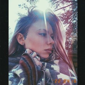 Meet your Posher, Macey